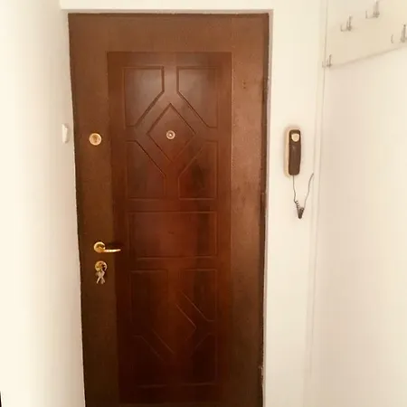21 Cantemir Eagle View * Bukareszt