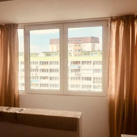 21 Cantemir Eagle View Apartament *