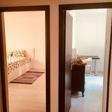 21 Cantemir Eagle View *